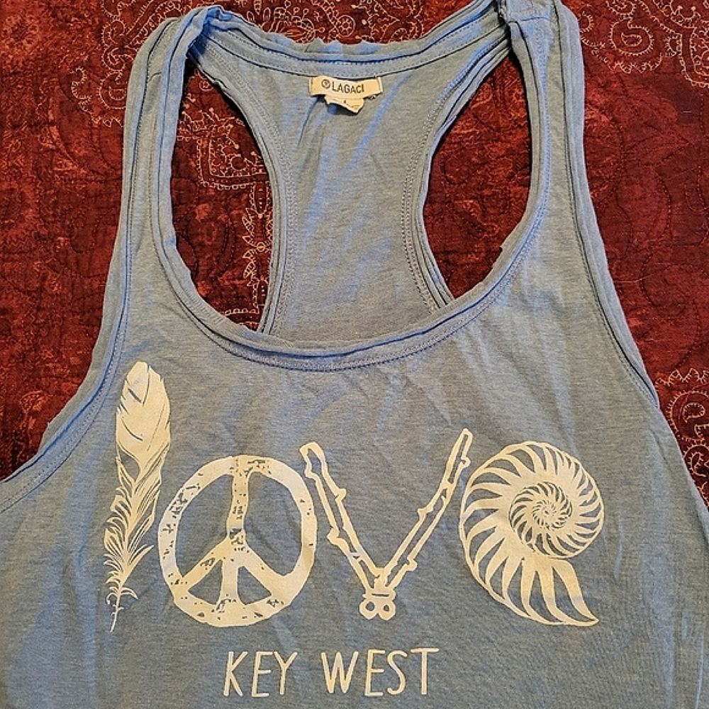 Lagaci light blue tank top, size large. - Picture 2 of 6